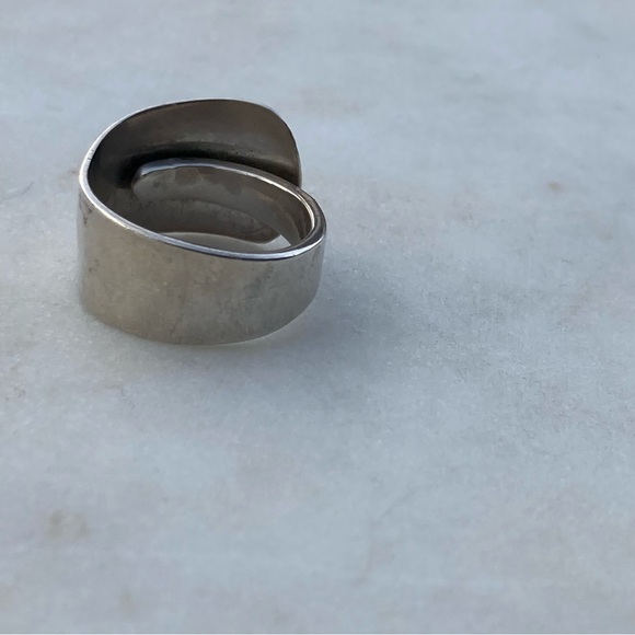 Antique Engraved Silver Spoon Ring - Picture 3 of 5